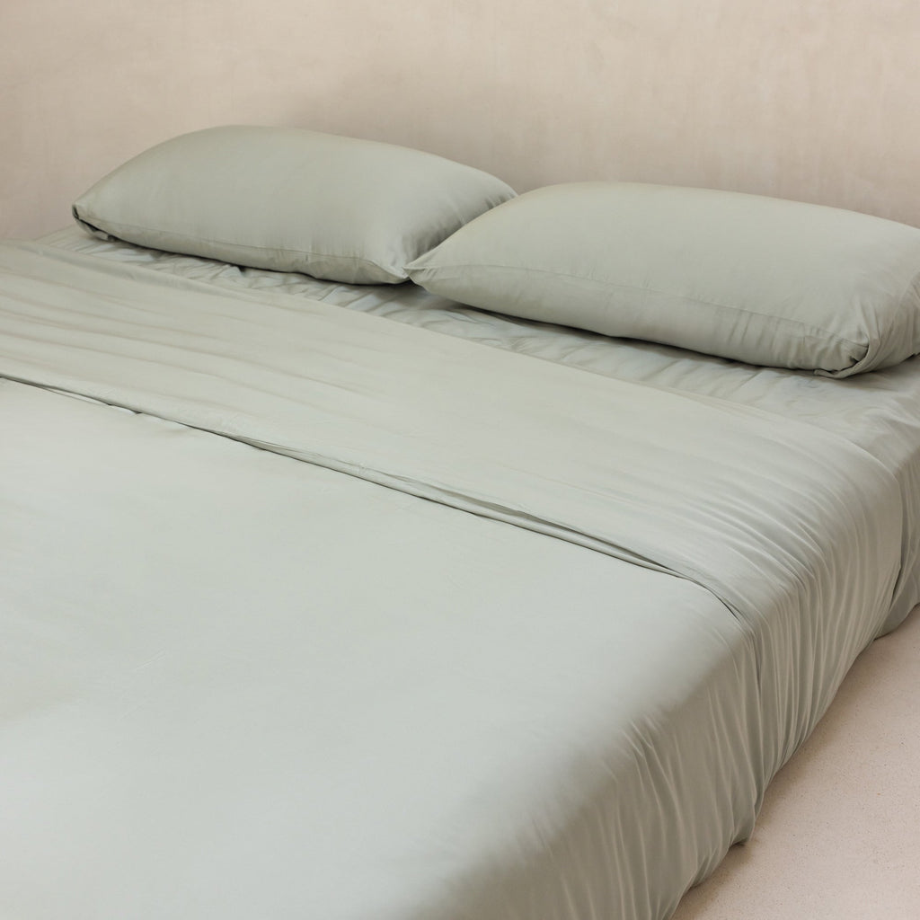 Organic Bamboo Sateen Sheet Set